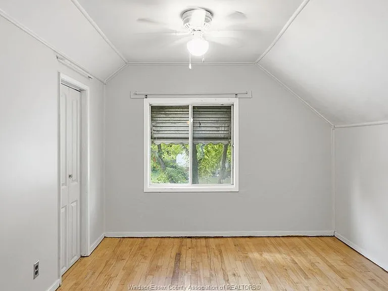 866 Francois Ct — Photo 23