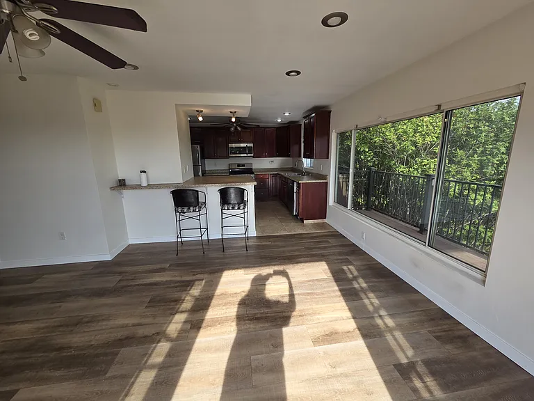 104 Westdale Ct — Photo 6