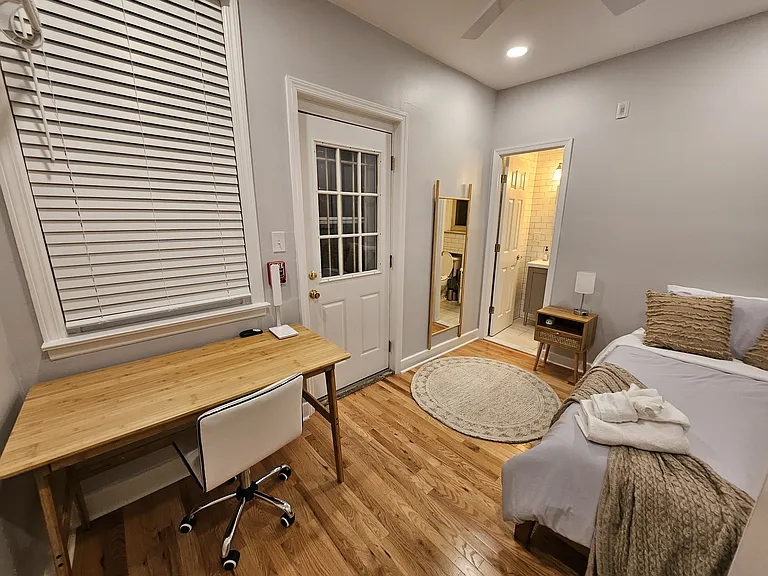 709 Pine St #3 — Photo 14