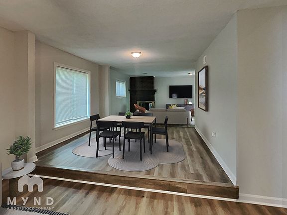 3rd image of 3859 Hyacinth Dr