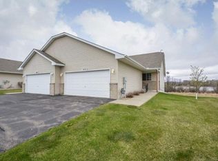 1713 Lakeridge Way, Waconia, MN 55387