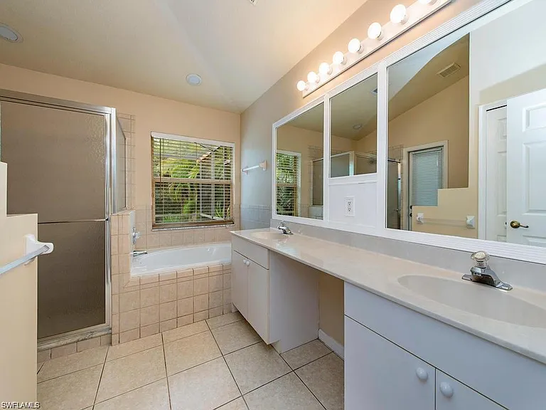 7117 Timberland Cir — Photo 9