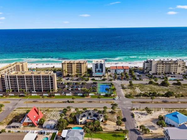757 Seahorse Ave, Fort Walton Beach, FL 32548
