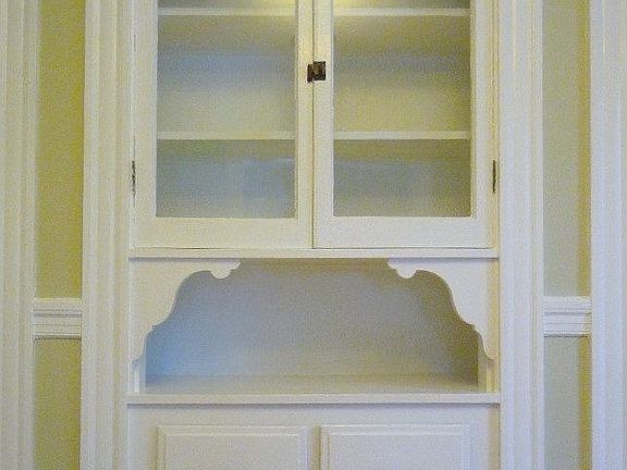 The Built-In Dining Room Hutch at 101 Hillside Road