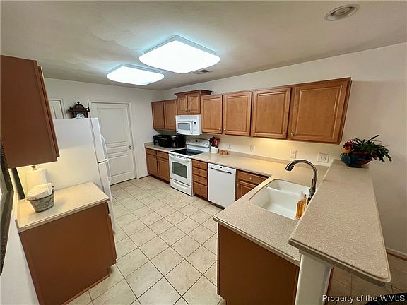 5th image of 2397 Prince Andrew Ct