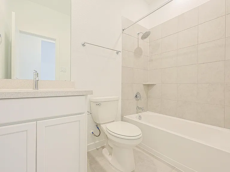 21510 Banpo Bend Dr — Photo 6