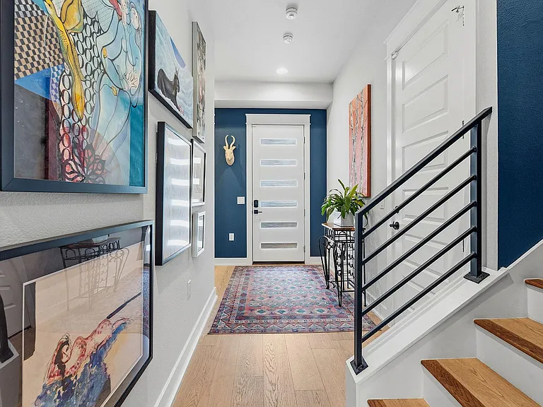 1000 Ellingson Ln #1 — Photo 4