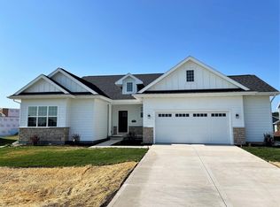 4984 Silo Pr, Waunakee, WI 53597