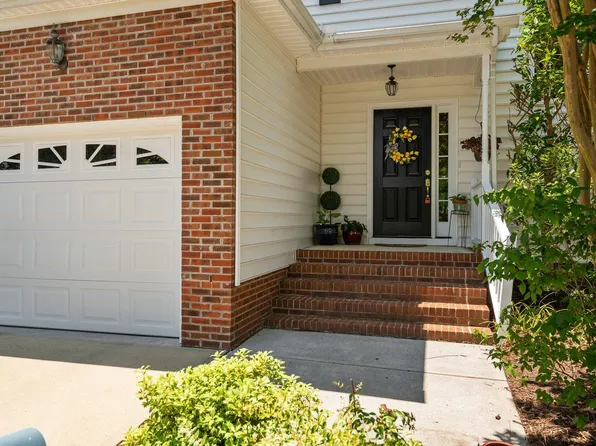 44 Lure Ct, Durham, NC 27713