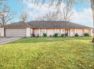 4410 Wood Creek Dr, Paris, TX 75462