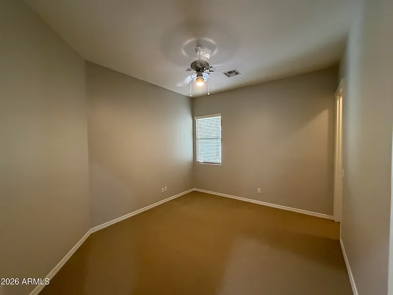 2417 E Iris Dr — Photo 27