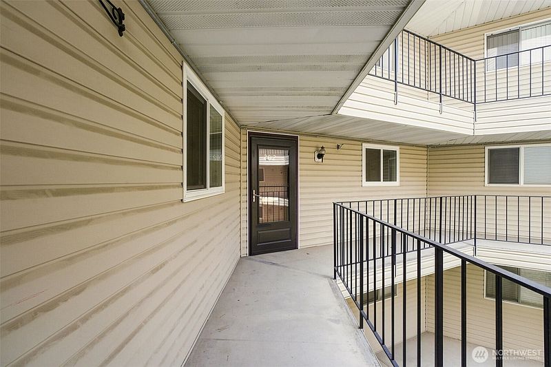 4th image of 10321 E Main Avenue #202