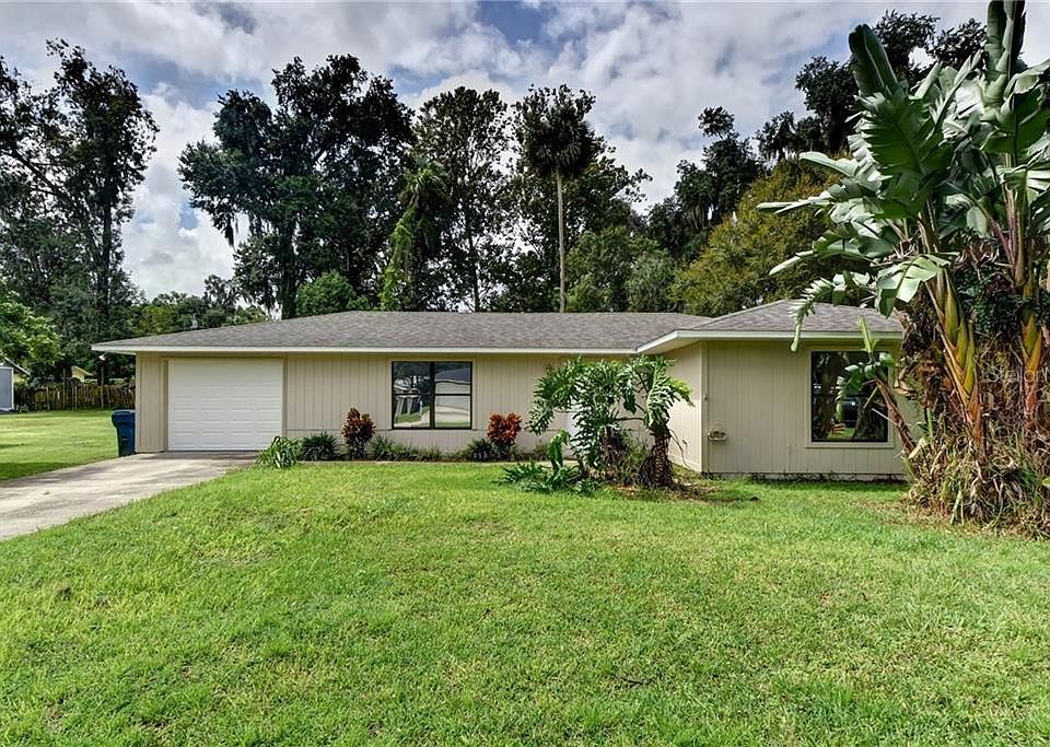 1st image of 400 Alcazar Ave