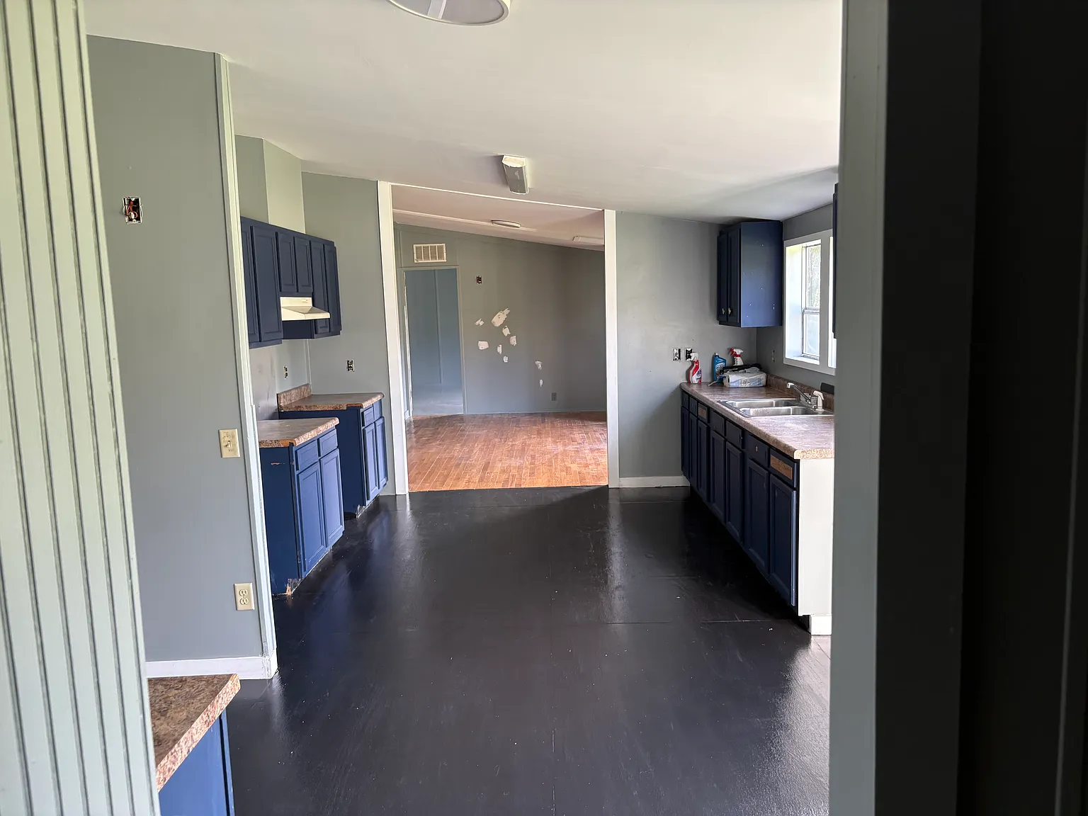 3 bed, 1500 sqft, $1,507 — Photo 1
