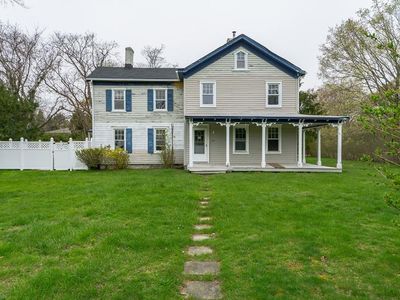 155 Hampton Rd, Southampton, NY, 11968