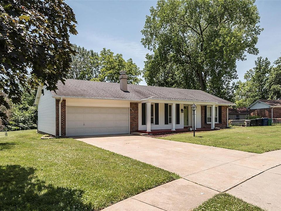1st image of 3626 Briargrove Dr