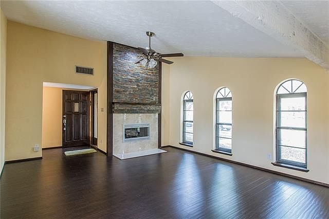 1st image of 2313 Denmark Dr