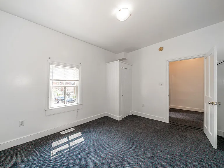17 E Clay St — Photo 17