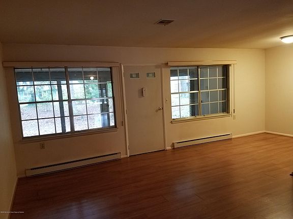 2nd image of 301D W Malvern Ct #1004