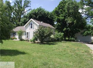 10021 Barnes Rd, Eaton Rapids, MI 48827