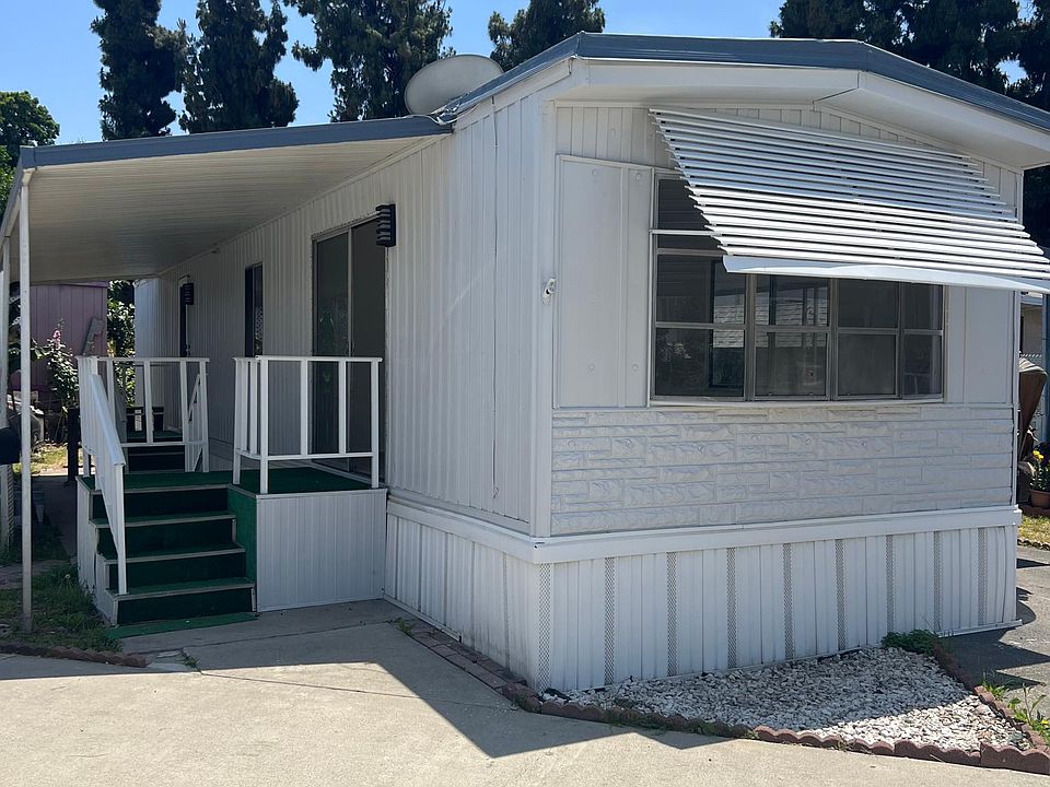 2nd image of 3541 Baldwin Ave Space 32