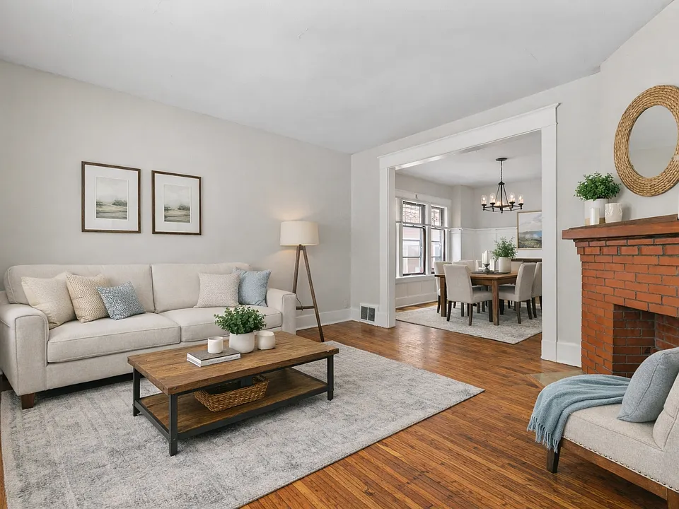 23 Custer St #2