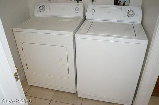 5th image of 301 Flaxen Cir