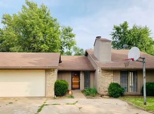 2419 Franklin Dr, Enid, OK 73703