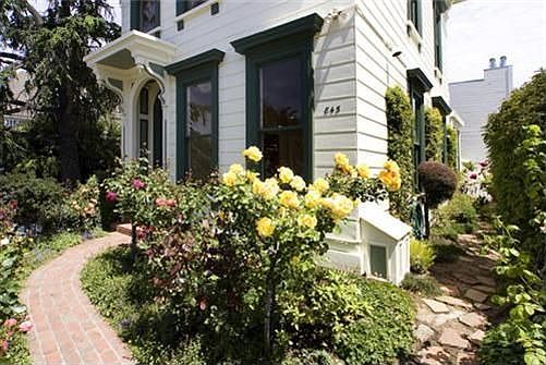 2nd image of 845 Guerrero St