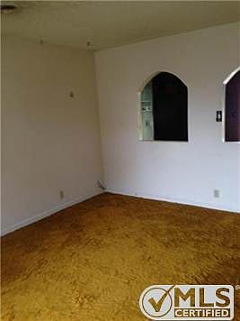 2nd image of 2202 Aspen Ave