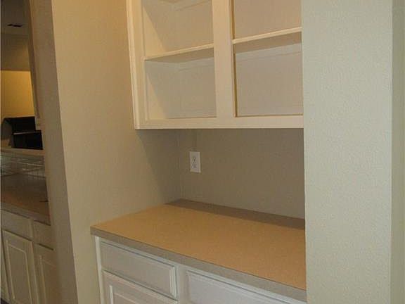 5th image of 1801 Glendora Ct