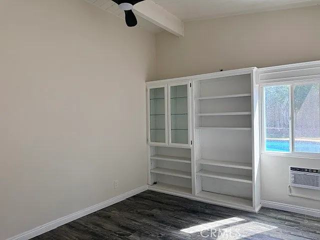 1020 N Mountain View Pl — Photo 11