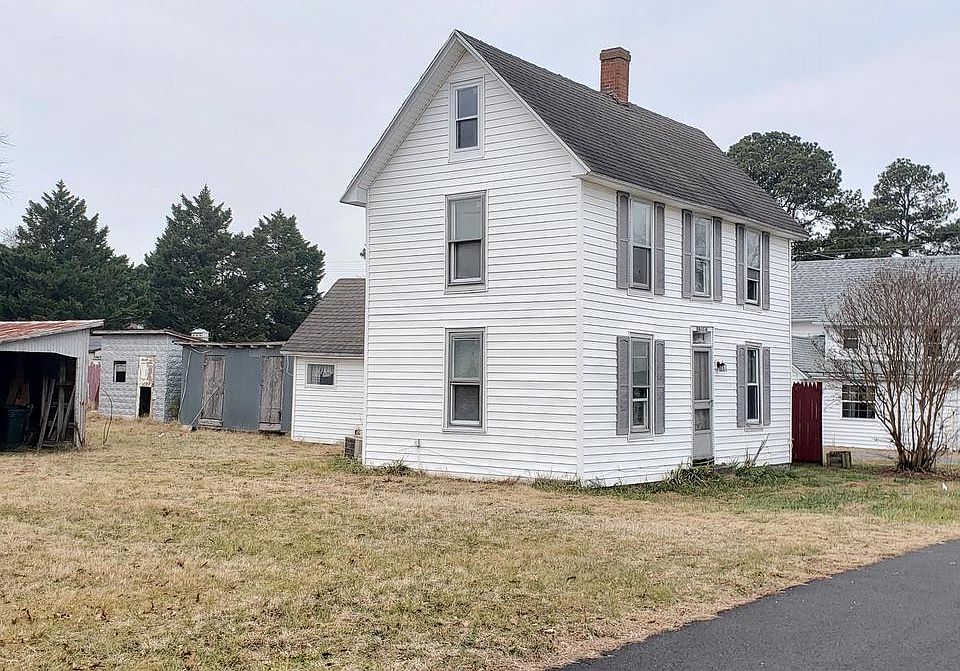 1st image of 302 Taylor St