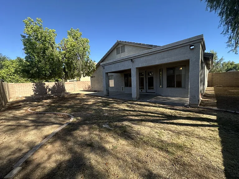 3285 E Ford Ave — Photo 3
