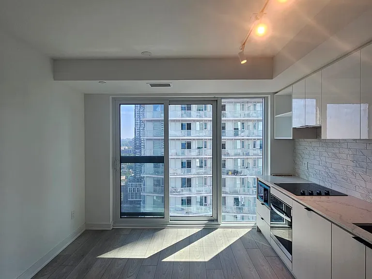 252 Church St #3006 — Photo 6