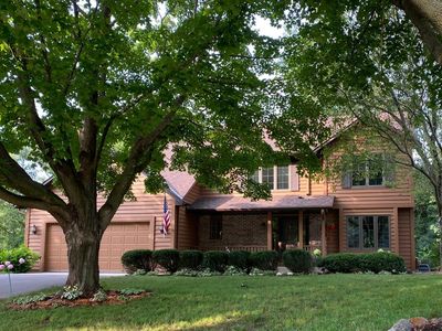 8180 Hidden Ct, Chanhassen, MN, 55317