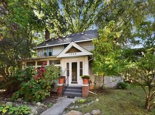 1306 Packard St, Ann Arbor, MI 48104