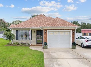 2029 McKinnon Dr, Clayton, NC 27520