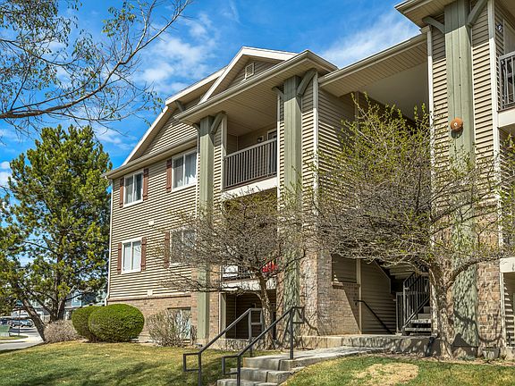 2nd image of 3371 E Ridge Route Rd APT 9