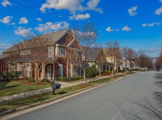 217 Claremont Ln, Crozet, VA