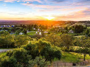 10000 Quail Hill Dr, Newcastle, CA 95658