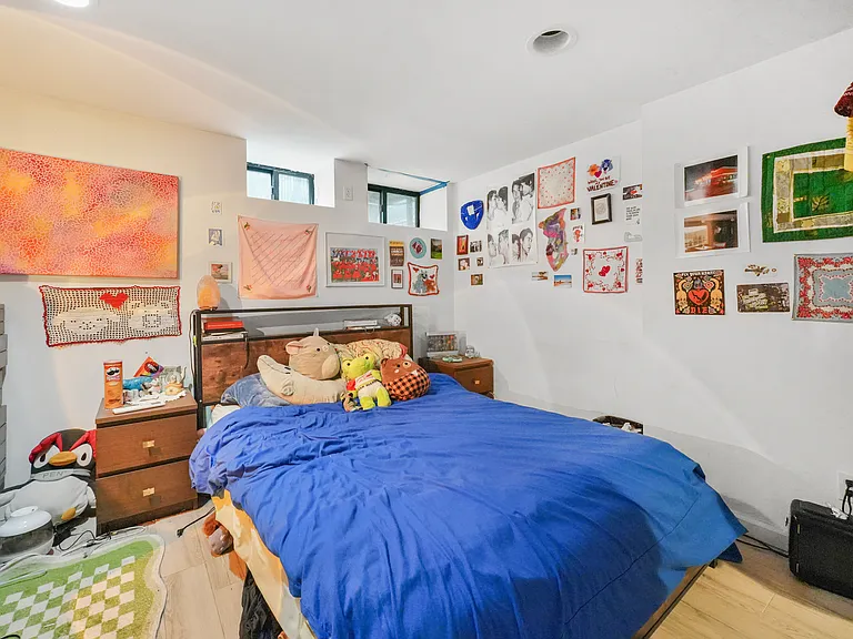 851 Hart St #1A — Photo 10
