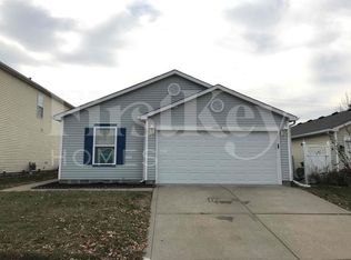 10605 Glenayr Dr, Camby, IN 46113
