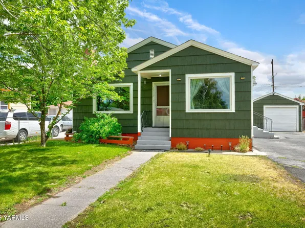 1313 S 7th Ave, Yakima, WA 98902