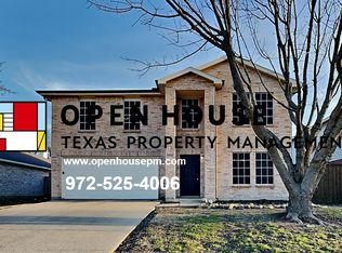 6056 Crescenzio Dr, Grand Prairie, TX 75052
