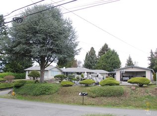 630 SW 122nd St, Burien, WA 98146