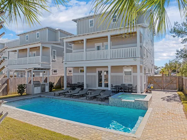 48 W Palm Beach St, Miramar Beach, FL 32550