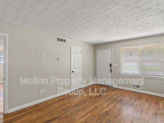 5th image of 1595 Carlisle St NW Unit 1