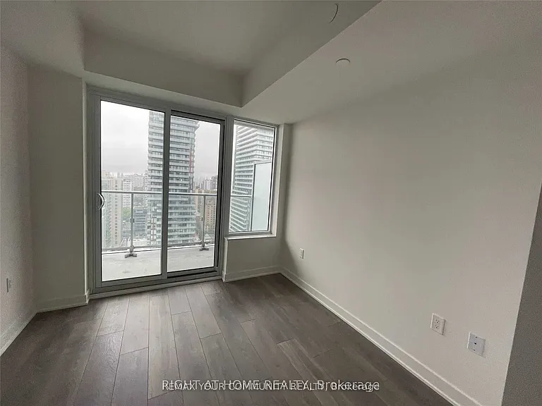 195 Redpath Ave #2407 — Photo 13