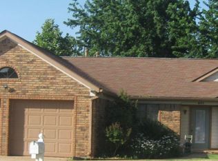 641 Old English Rd, Edmond, OK 73003